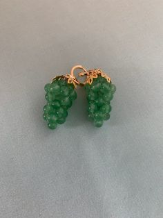 Bright GREEN Grape Earrings, VICTORIAN, Reproduction 19th century Aventurine grape cluster earrings, 16K gold or Silver plated brassVICTORIAN reproduction light GREEN grape earrings - grape clusters like this were very popular throughout the centuries, including early examples in the Georgian or Colonial period, and thru the Victorian era. Small clusters of light medium GREEN aventurine (which is a type of quartz that is noted as having been discovered sometime in the 18th century) beads with yo Victorian Green Dangle Jewelry, Green Victorian Dangle Earrings, Victorian Green Dangle Earrings, Antique Green Clip-on Jewelry, Green Victorian Earrings For Gift, Green Victorian Earrings Gift, Green Victorian Earrings As Gift, Victorian Green Earrings For Gift, Victorian Green Earrings