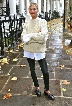 Pants 2020, Pants Trend, Look Legging, Black Leather Leggings, 2020 Trends, Mode Inspo, Looks Chic, White Sweater