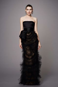 Marchesa - Pre-Fall 2017 Marchesa 2017, Marchesa Couture, Fall Couture, Black Wedding Gowns, Tulle Gown