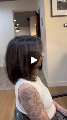 Dominick Serna on Instagram: "•before and after• My friend @brecolehair wanted a big change! She wanted a long bob with a shorter face frame and layers with texture so it wasn’t all one length. I love the change on her. I love how a haircut can transform someone and give them a love for their hair and feel good about themselves. One of the biggest reasons why I got into doin hair. I saw the way this guy cut someone’s hair and how he made them feel and look amazing. I was sold. Nothing better🖤 Love y’all DomDom" Face Frame And Layers, Long Face Short Hair, Short Choppy Layered Hair, Shorter Layered Haircuts, Long Bob Haircut With Layers, Long Layered Bob Hairstyles, Mr Kitty, Medium Length Hair Straight, Before And After Haircut