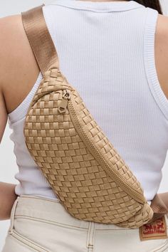 The Aim High women's athleisure fashion belt bag - the ultimate accessory for fashion-forward, active women on-the-go. Made of high-quality woven neoprene, this versatile bag can be worn around your waist, over shoulder as a sling, or worn across your chest, providing hands-free convenience and style no matter how you wear it. With a sleek, modern design and spacious interior, the Aim High belt bag offers ample storage for your essentials, whether you're hitting the gym, running errands, or expl Barware Accessories, Aim High, Athleisure Women, Woven Belt, Athleisure Fashion, Pillow Gift, Active Women, Tote Backpack, Jeans For Sale