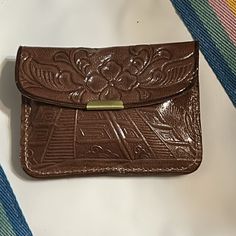 Questions? Leave A Comment Below! Genuine Leather Hand Tooled Small Wallet, Or Card Case Made In Mexico. Snap Closure On Both Sides. New - The Leather Smells Fantastic. I Have One In Brown And One In A Burnt Orange Color Listed. The Color Of This One Is Like A Light Milk, Chocolate Brown. Stamped Made In Mexico On Inside Of One Of The Flaps. The Marks On This One Are Not Dirty. They Are In The Making. I Have Handbags Made By This Maker And They Are Great Quality And Great Quality Leather. Small Leather Wallet, Chocolate Brown Colour, Burnt Orange Color, Brown Leather Wallet, How To Make Handbags, Small Wallet, Chocolate Brown, Colour List, Card Case