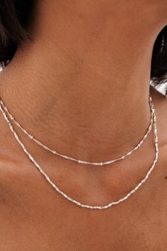 Our iconic Simply Silver collection boasts fine, contemporary and meaningful 925 Sterling Silver jewellery. This beautifully designed Simply Silver Sterling Silver 925 Polished Twist Chain Necklace is perfect for the everyday, wear solo or stack with your favourite pieces. Silver Necklace Simple, Silver Collection, Ball Chain Necklace, Sterling Silver Jewellery, Pierced Jewelry, Wedding Guest Dress Summer, Ball Chain, Silver Jewellery, 925 Sterling Silver Jewelry