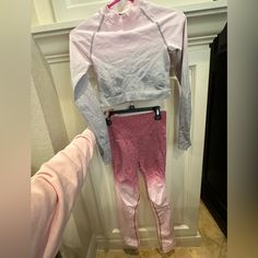 This Is A Legging And Top Workout Set. They Are Both A Size Small. Never Worn (Brand New Condition). The Top Is A Cropped Long Sleeve Top With Thumb Holes. The Leggings Are Matching Pink Ombr To The Top. Crop Long Sleeve, Cropped Long Sleeve Top, Cropped Long Sleeve, Workout Sets, Pink Ombre, Thumb Holes, Pink Grey, Long Sleeve Top, Sleeve Top