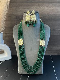 Green kundan Long Mala Pearl Meenakari Necklace set. Meenakari Necklace, Kundan Jewellery Set, American Diamond Necklaces, Oxidized Necklace, Polki Necklace, Western Earrings, Indian Necklace, Ethnic Necklaces, Ethnic Earrings