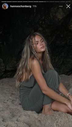 Hair Inspo Photoshoot, Beach Aesthetic Hair, Beach Hair Photoshoot, Beachy Photo Shoot, Bali Hairstyles, Long Hair Photoshoot Ideas, Hanna Schonberg, Model Aesthetic, Tone Hair