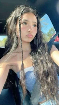 Aesthetic Girls Pretty, Easy Pics To Take By Yourself, Asian Dyed Hair Ideas, Pretty Asians With Long Hair, Pretty Girls With Dark Hair Long, Pretty Girl Hairstyles, Cute Hairdos, Hair Inspo Pics, Summer Curly Hairstyles