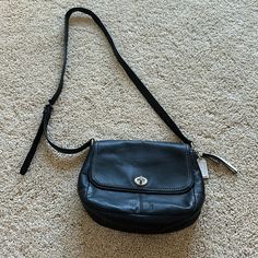 Coach Black Leather Turn Lock Park Crossbody With Green Lining Never Used Just Has Been In Storage Casual Coach Shoulder Bag For Work, Green Coach Bag With Zipper Closure, Black Coach Shoulder Bag With Metal Hardware, Black Coach Shoulder Bag With Snap Closure, Coach Black Shoulder Bag With Snap Closure, Coach Black Shoulder Bag For On-the-go, Coach Bag With Zipper Closure For On-the-go, Coach Crossbody Shoulder Bag With Turn-lock Closure, Coach Bags