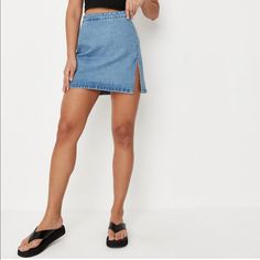 Brand New With Tags Us Size 10 Blue Mini Denim Skirt For Day Out, Denim Mini Bottoms For Day Out, Medium Wash Mini Bottoms For Day Out, Denim Mini Length Bottoms For Day Out, Medium Wash Mini Length Bottoms For Day Out, Day Out Mini Length Medium Wash Bottoms, Denim Blue Mini Denim Skirt For Day Out, Denim Blue Mini Skirt For Day Out, Trendy High Rise Blue Skort