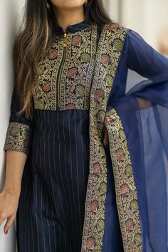 Ekanta is Chennai based online boutique having wide range of dresses like anarkali, cotton dresses, silk dresses, sungudi dresses, ikkat dresses, kalamkari dresses, long gowns, office wear, kurtis, sarees, kids wear, readymade blouses, kurti and dupatta, dupattas, ajrak, block print dresses, mom and daughter dresses. Simple Kurta Designs, Designer Kurti Patterns, Simple Kurti Designs, Gaun Fashion