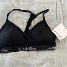 Calvin Klein Black Womenswear Size M Calvin Klein Fitted Swimwear, Cheap Sleeveless Satin Intimates, Black Bras For Teenagers, Calvin Klein Thong Set, Sports Bras Calvin Klein, Bra Hscks, Cheap Black Bra With Lace Trim, Calvin Klein Bra Outfits Fashion, Black Summer Bra For Loungewear