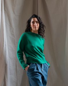 This 100% cashmere sweatshirt-style knit by John Patrick is luxuriously soft and effortlessly stylish. With subtle detailing, this pieces will elevate your wardrobe with its vibrant ease. Sweatshirt Style, Sweatshirt Fashion, Cashmere, Emerald, Thing 1, Wardrobe, Knitting, Sweatshirts