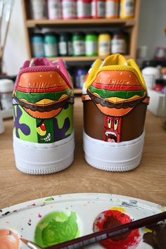 Base: Nike Air Force 1 Paints: Angelus Direct I can do any other design you want ,just message me with anything you have in mind so we can work on your own personalized custom pair! :) it can be painted on both sides . Great as a gift to yourself or your loved ones customizing them with a name or a personal dedication ! Wash on gentle cycle below 40 C, but it is always better to spot clean . Because the shoes are hand painted it takes me from 1-2 weeks (each pair) to finish them depending the de Hand Painted Sneakers, Hand Drawn Doodles, Spongebob Patrick, Painted Sneakers, Unique Sneakers, Custom Air Force 1, Patrick Star, Custom Nikes, Custom Sneakers