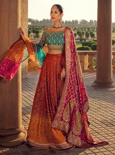 Mehndi Bride, Zainab Chottani, Pakistani Mehndi, Heavy Dupatta, Sangeet Outfit, Lehenga Choli Wedding