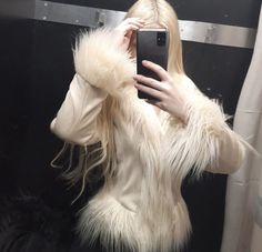 Around The Fur, Carpe Noctem, Winter Princess, Tools Shop, Foto Ideas Instagram, Discord Server, Winter Aesthetic, Just Girly Things, Just In Case