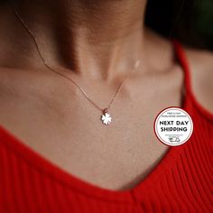 "\"14k Gold CLOVER LEAF Shaped Minimal Necklace, Good Luck Gifts, 14k Gold Customized Chain and Lock | Shamrock Necklace | Gift for Her\" Clover leaf shaped pendant with minimalist shape and elegant chain. An elegant and delicate jewel symbolizing luck.. ◖ D I O N J E W E L ◗ ‣ 14K REAL GOLD ‣ EXPRESS DELIVERY IN 1-3 DAYS* ‣ HANDMADE ONLY FOR YOU, NO USED JEWELRY ‣ GIFT BOX, POUCH AND OTHER GIFTS ◖ P R O D U C T I O N & Q U A L I T Y ◗ ‣ All of our jewelry are handmade and made to order. ‣ W Hypoallergenic Rose Gold Jewelry Gift, Rose Gold Birthstone Jewelry As Gift, Rose Gold Birthstone Jewelry Gift, Tarnish Resistant Flower Pendant Jewelry Gift, Rose Gold Jewelry For Valentine's Day Birthday Gift, Flower Pendant Jewelry For Valentine's Day Birthday Gift, Pink Minimalist Jewelry For Anniversary, Dainty Pink Jewelry For Birthday Gift, Fine Jewelry For Birthday And Mother's Day Gift