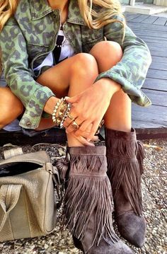 Love this Hippie Elegante, Cher Horowitz, Ethno Style, Look Festival, Oh My Goddess, Mode Hippie, Camouflage Jacket