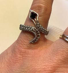 Silver Wire Weave Snake Ring With Red Garnet Crystal Bicone - Etsy Red Garnet Crystal, Wrapping Crystals, Pearl Bangle Bracelet, Wrapped Rings, Bunny Necklace, Garnet Crystal, Wire Jewelry Designs, Rose Bracelet, Pearl Bangle