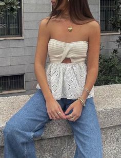 Knit Bandeau, White Tube Top, Top Embroidery, Tøp Aesthetic, Crop Top Women, White Tube, Bandeau Tops, Summer Capsule, Twist Knot