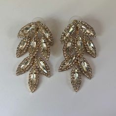 Bridal Fancy Rhinestone Sparkly Gold Dangle Earrings Never Worn! Bridal, Bride, Wedding, Fancy, Sparkly, Party, Glitz., Sparkle Wedding Fancy, Modernist Earrings, Sparkly Party, Long Silver Earrings, Awareness Jewelry, Turquoise Hoop Earrings, Art Nouveau Floral, Gold Dangle Earrings, Butterfly Earrings Stud