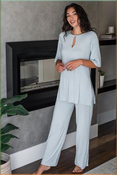 fashion Women Sets Outfit, Luxury Lounge Wear, Night Fits, Ladies Nightwear, Stylish Pajamas, Theatrical Romantic, Pakistani Women, Hollywood Vintage