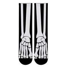 Put on these beautiful bones socks, take off your shoes, and observe your bones like in a scanner—ideal for a disguise or passionate Gothics. Get yours! 3D digital impression, original design High-quality cotton Relieve muscle fatigue 🎁STANDARD SHIPPING OFFERED🎁 ☠️ Refer to our MEASURING GUIDE if you're not sure what size to order... ☠️ 👉Discover our collection Skull Socks Black Non-slip Socks For Sports Events, Black Non-slip Socks For Sports, Casual Black Socks For Sports Events, Satanic Star, Skull Socks, Skeleton Head, Motorcycle Chain, Good Soccer Players, Take Off Your Shoes