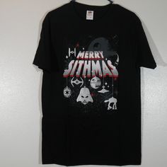 Nwot Star Wars Merry Sithmas Graphic T-Shirt - M Armpit To Armpit 20" Shoulder To Bottom Hem 29" Ma Merry Sithmas, The Loom, Fruit Of The Loom, Loom, Graphic T Shirt, Graphic Tshirt, Star Wars, Tee Shirts, Mens Shirts