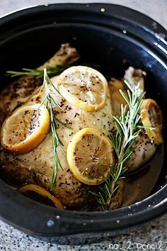 60 Healthy Crockpot Recipes To Keep Your Meals Balanced Low Carb Recipes With Chicken, Recipes For The Crockpot, Keto Slow Cooker, Low Carb Slow Cooker, Keto Crockpot, Whole Chicken Recipes, Garlic Chicken Recipes, Keto Crockpot Recipes, Lemon Garlic Chicken