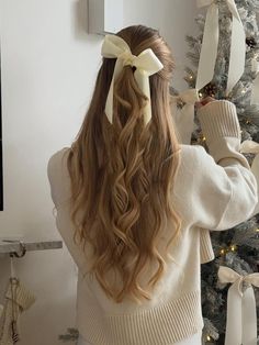 DETAILS Composition: 100% Polyester Edgy Haircuts, Christmas Hairstyles, Bow Decor, Winter Hairstyles, Dream Hair, Hairstyles For School, Aesthetic Hair, Hair Trends, Hair Hacks