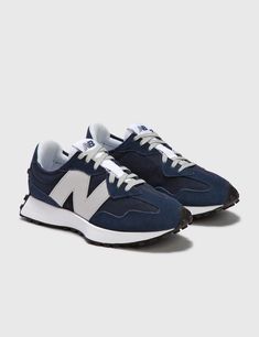 New Balance Shoes Men, Nb Shoes, Traditional African Clothing, Shoes Ads, 100 Euro, Best Shoes For Men, Mens Casual Dress Outfits, Mens Fashion Inspiration