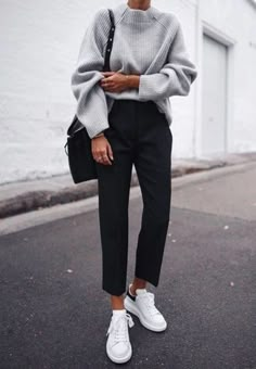 Tan Black And White Outfit, Scrub Outfits, Ootd Office, Business Casuals, Cute Business Casual, Style Development, Business Casual Winter, Trendy Business Casual, Office Casual Outfit