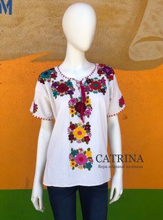 Hand-embroidered blouse 100% cotton blanket fabric Dominican Republic Traditional Dress, Short Sleeve Fitted Dresses For Festivals, Fitted Short Sleeve Dresses For Festivals, Dominican Traditional Dress, Multicolor Short Sleeve Dress For Festivals, Traditional Dominican Dress, Traditional Short Sleeve Summer Dresses, White Short Sleeve Dress For Festival, Short Sleeve Cotton Dresses For Festivals