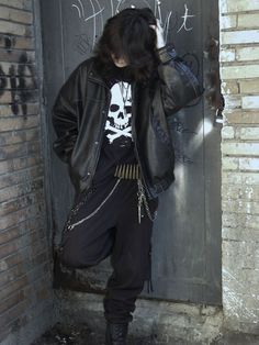 Metalhead Leather Jacket, Metalhead Winter Outfit, Rock Band Tshirt Outfit, Metalhead Boots, Bullet Belt Outfit, Rock Boy Aesthetic, Belt Chain Outfit, Metalhead Aesthetic Outfit, Punk Battle Jacket