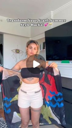 Patricia Bertoldo on Instagram: "There are many ways to wear a scarf as a top, and I’m excited to share this tutorial that’s perfect for ☀️🏖️ summer holidays. With scarves, you can pack much lighter and have countless styling options. 😎😉 Check out this reel to see how!  ❣️Don’t keep this to yourself! Save and share it with your girlfriends now! 👭  #scarf #summerwardrobe #stylingreels #ootdinspiration #scarftutorial #truquedeestilo #secondhand #modasustentavel #lenços #dicademoda #truquedestyling" Ways To Tie Scarves As Tops, Tie A Scarf Into A Shirt, How To Make A Scarf Into A Top, Ways To Wear A Scarf As A Top, How To Wear A Scarf As A Top, Scarf Top Tutorial, Scarf As A Top, Scarf Top Outfit, Scarf Wearing