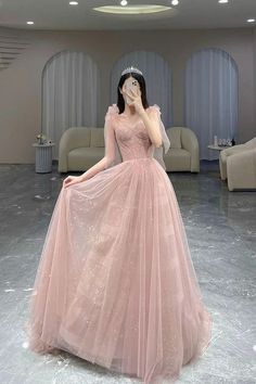 Product NO. :J4399 Dress style ：A line Fabric：Tulle Color: As picture Pink Graduation Dress, Dresses Anime, Prom Dress Cute, Pink Graduation, Prom Inspo, Pink Evening Dress