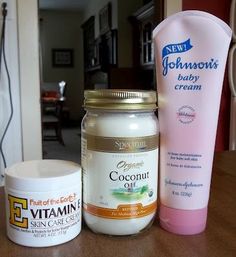 DIY Fantastic Homemade Hand Cream. I am going to make this TODAY. My hands are so dry after years at Starbucks. Homemade Hand Cream, Hand Cream Homemade, Nivea Cream, Diy Lotion, Homemade Lotion, Baby Lotion, Beauty Recipe, Homemade Skin Care, Homemade Beauty Products