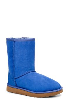 Classic Sheepskin Boots With Suede Lining, Classic Boots With Sheepskin And Suede Lining, Classic Shearling Boots With Round Toe, Deep Periwinkle, Ugg Short, Short Uggs, Ugg Boot, Ugg Boots Short, Ugg Classic Short