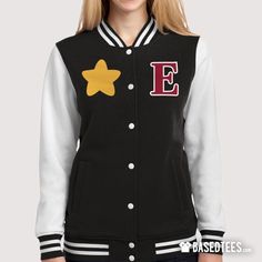 Letterman grudgby Varsity Jacket with Star and E (Eda) based on the costume as shown in the series! Fantastic for gifts and for cosplays. Available in kids and unisex sizes. Material: 80% cotton, 20% polyester Shipping: We always need at least 2 weeks to finish the sweatshirts, we are a small shop. When we ship your tshirt, you will receive a tracking code :). Orders ship out within 10-15 days via USPS Express Post service. We always make the tshirts on request, for this reason we need time to p Hunter The Owl House Skirt, Letterman Jacket, The Owl House, Alternative Outfits, Cool Socks, White White, Owl House, Punk Fashion, Things To Buy