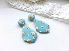 Very delicate light blue earrings with small daisies will be nice addition to summer outfits.Earrings are made from polymer clay. Size Light Blue Earrings, Etsy Tutorial, Succulent Jewelry, Bird Necklace, Bird Photo, Little Birds, Colourful Necklace, Delicate Details, Be Nice