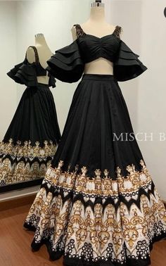 Black Indian Outfits For Women, Simple Lehenga Designs Classy, Desi Fits, Lehenga Designs Simple, Traditional Indian Dress, Women Dresses Classy