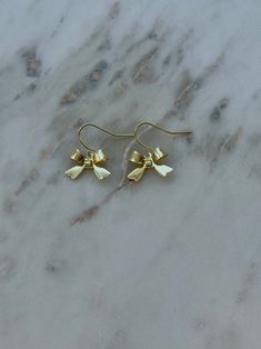 -gold plated 14k Gold Bow Jewelry, Elegant Gold Jewelry With Butterfly Knot, Gold Butterfly Knot Jewelry For Gift, Gold Earrings With Decorative Bow As Gift, Gold Jewelry With Butterfly Knot For Gift, Gold Dainty Bow Jewelry, Dainty Gold Jewelry With Bow Detail, Chic Gold Earrings For Gift, Elegant Butterfly Knot Bow For Gift