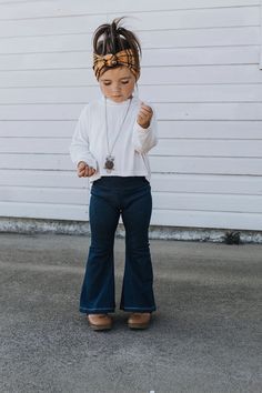 Toddler bell bottoms Toddler Bell Bottoms, Stylish Boy Clothes, Stylish Baby Clothes, Stylish Boys, Stylish Baby, Stylish Kids, Baby Winter