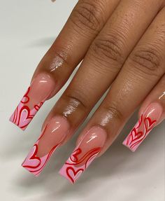 𝐹𝑜𝓁𝓁𝑜𝓌 @𝒾𝓉𝓈𝒶𝓇𝒾𝑜𝓃𝓃𝓃 𝒻𝑜𝓇 𝓂𝑜𝓇𝑒 𝒸𝑜𝓃𝓉𝑒𝓃𝓉 Bachelorette Nails, Gel Powder Nails, Pink Nails Acrylic, Ambre Nails, Nail Board, Girly Acrylic, Heart Nail Designs, Plain Nails, Gel Powder