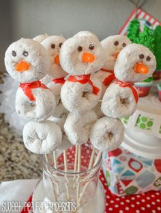 snowman marshmallows in a glass vase