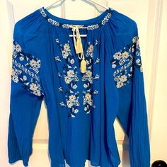 American Eagle Boho 3/4 Sleeve Blouse. New Without Tags Blue Summer Top With 3/4 Sleeves, Blue Top With 3/4 Sleeves For Summer, Spring Blue Blouse With 3/4 Sleeves, Blue Bohemian Long Sleeve Blouse, Blue Tops With 3/4 Sleeve For Beach, Blue 3/4 Sleeve Tops For The Beach, Blue 3/4 Sleeve Tops For Beach, Blue Bohemian Blouse With 3/4 Sleeves, Blue Bohemian Blouse For Spring