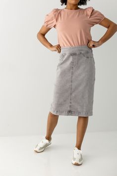 This soft denim skirt has a vintage wash for that lived in look we love. It is made from a quality, stretch denim to ensure a modest and flattering fit. Featuring a wide waistband for extra comfort and easy styling. This skirt was designed with everyday wear in mind and will pair well with just about any casual top in your wardrobe. 75% Cotton 23% Polyester 2% Spandex Wash Cold Gentle Cycle Hang to Dry Low Iron if Needed Model A Height 5'9" | Wearing Size 4 in 26" Length Model B Height 5'6" | We Below Knee Skirt, Cute Church Outfits, Knee Length Denim Skirt, Layering Cami, Denim Skirts Knee Length, Reversible Dress, Distressed Denim Skirt, Denim Day, Layered Tops