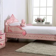 Girl Toddler Bedroom, Princess Bedroom Set, Pink Twin Bed, Modern Kids Bedroom Furniture, Twin Bedroom Sets, Pink Bed, Crown For Kids, Arched Headboard, Modern Kids Bedroom