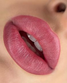 What Is Lip Blush And What To Expect From This Procedure? Benefits of Permanent Makeup Lip Blushing Tattoo Colors Mauve, Pink Lip Blush, Permanent Lipstick Tattoo Lip Colors, Lip Shading Tattoo, Pmu Lips Permanent Makeup, Lip Blushing Colors, Permanent Lip Color Tattoo, Lipblush Tattoo, Lip Blushing Tattoo Colors