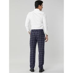 The fabric of these pants is lightweight and durable, making them comfortable to wear day or night. Designed with a plaid pattern, these trousers can be paired with shirts, suits, etc. to create different fashionable looks. These plaid trousers are suitable for business, casual wear, dates, vacations, weddings, proms and other formal or casual occasions. Business Casual Wear, Slim Fit Chino Pants, Slim Fit Dress Pants, Plaid Trousers, Target Clothes, Slim Fit Chinos, Slim Fit Dresses, Fitted Trousers, Plaid Pants