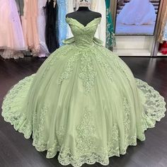 Sage Green Quinceanera Dresses, Sage Green Quinceanera, Green Quince Dress, Green Quinceanera, Green Quinceanera Dresses, Green Ball Gown, Quinceanera Themes Dresses, Green Princess, Pretty Quinceanera Dresses